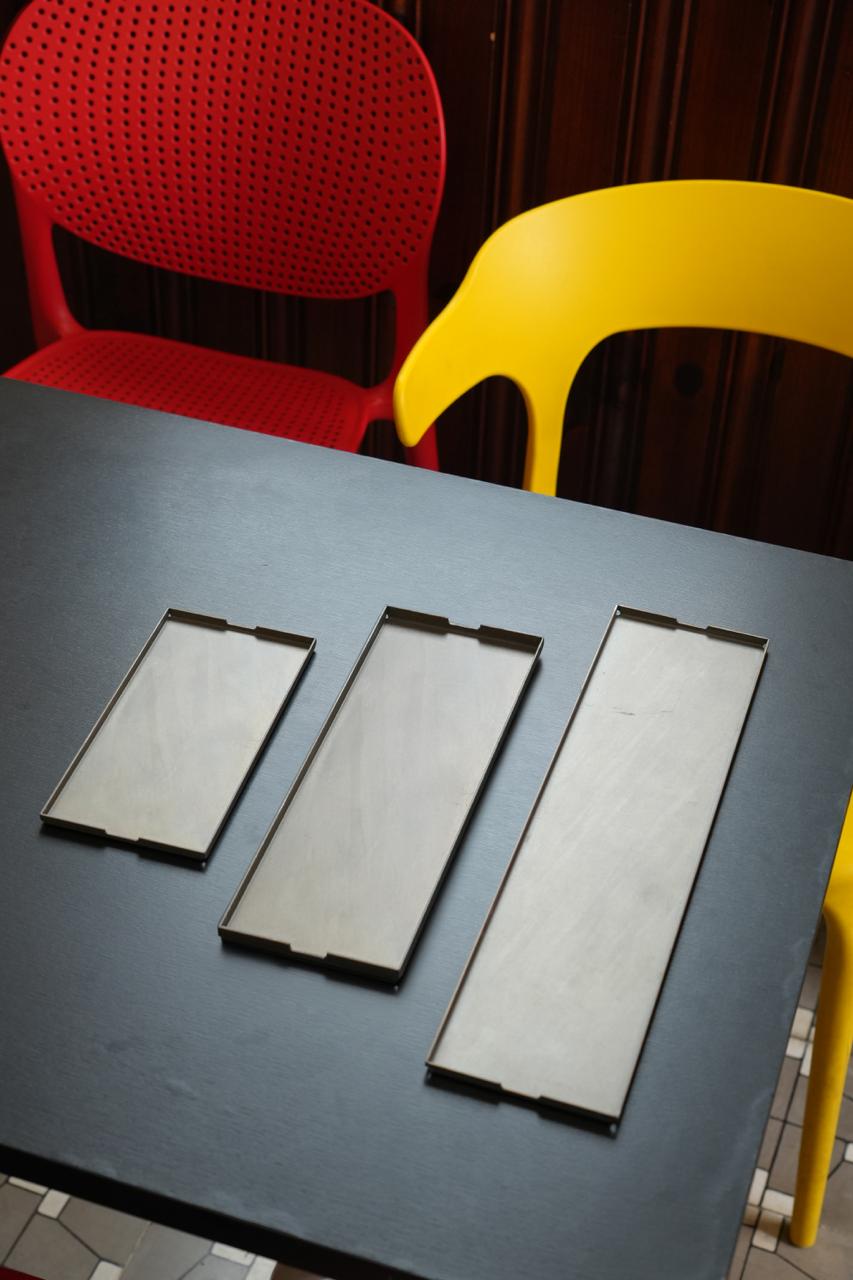 Khay - Patina Black Steel