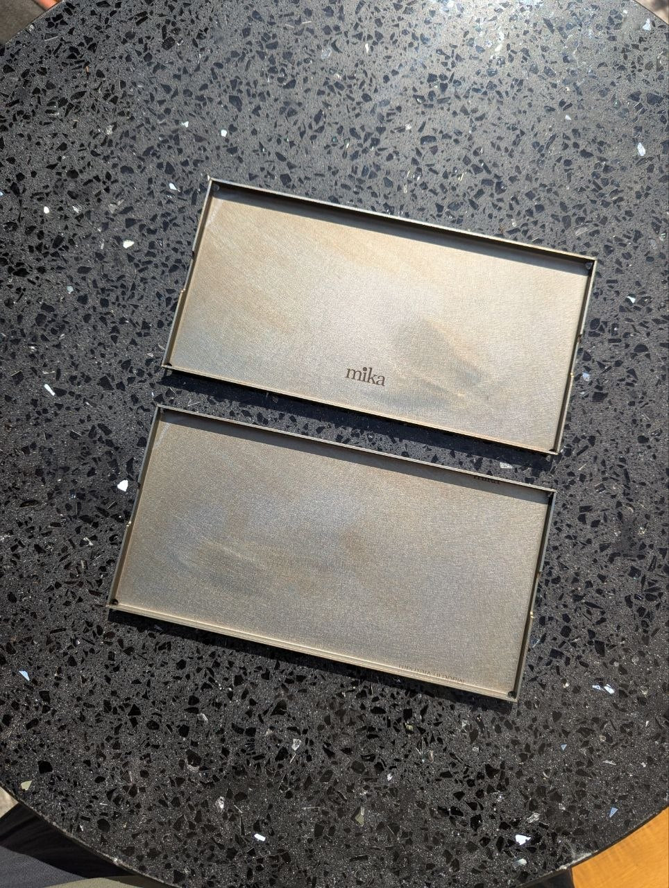 Khay - Patina Black Steel